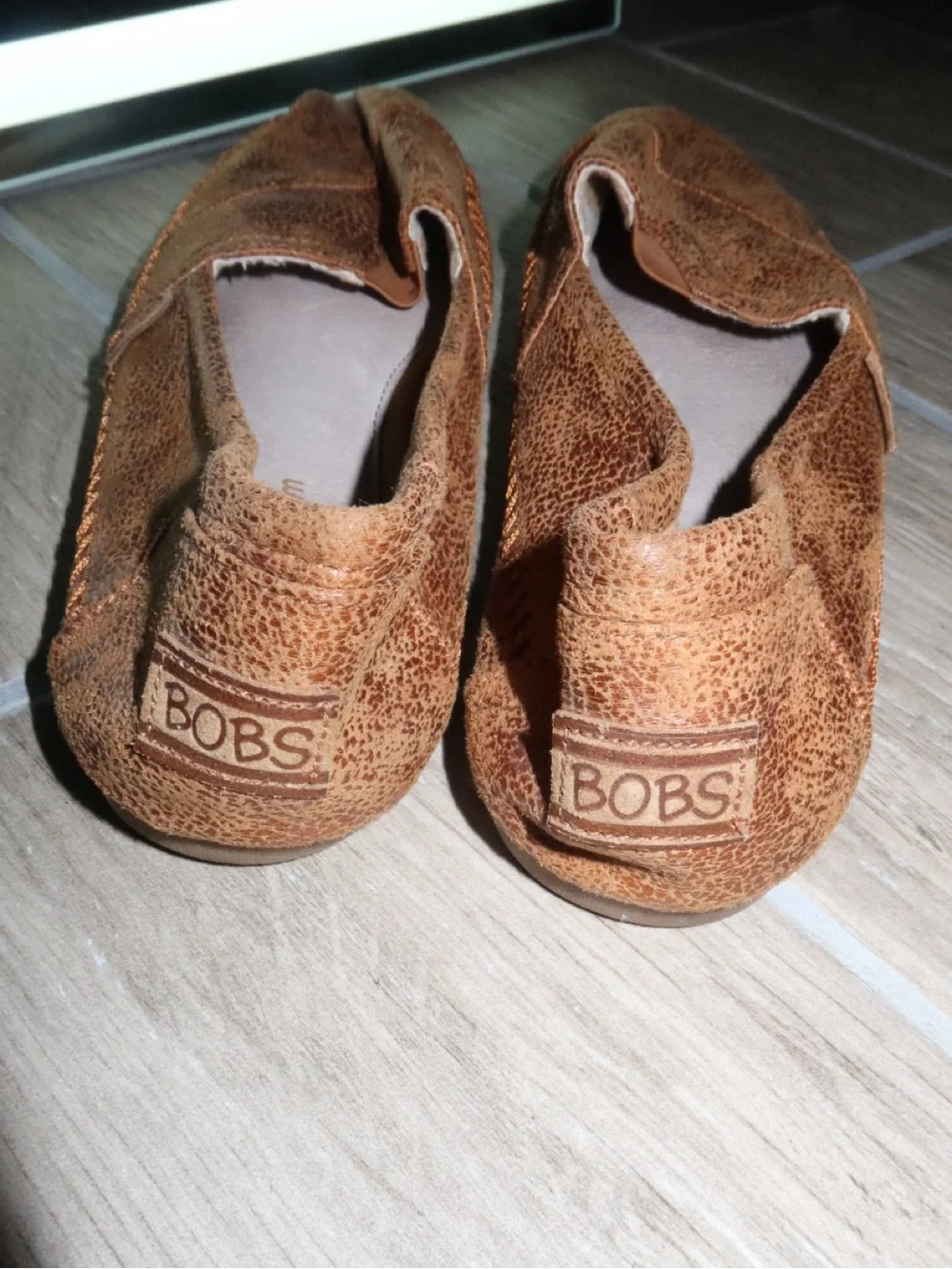 BOBS Skechers Women’s Chestnut Brown Slip sneaker flats